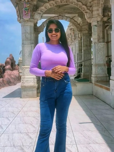 Vanshika Mandloi profile photo