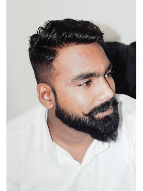 Piyush Tambe profile photo