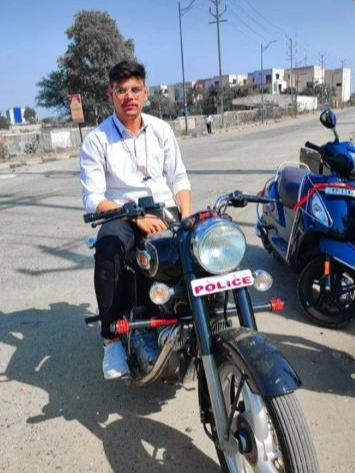 Harshit Tiwari profile photo