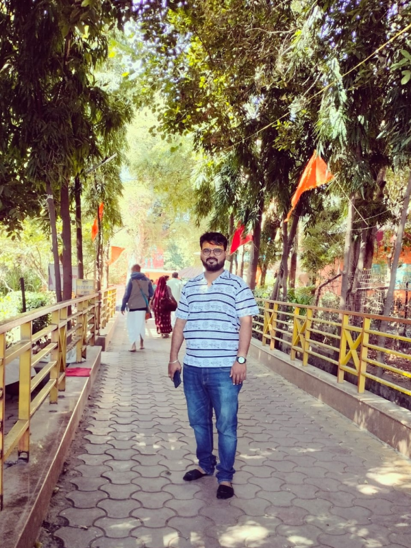 Adv. Omkar Sharma profile photo