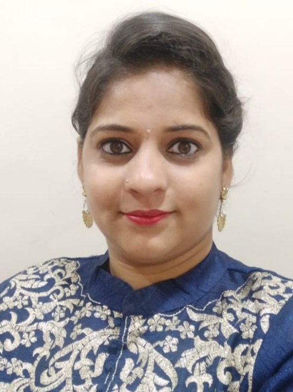 Komal Sharma profile photo