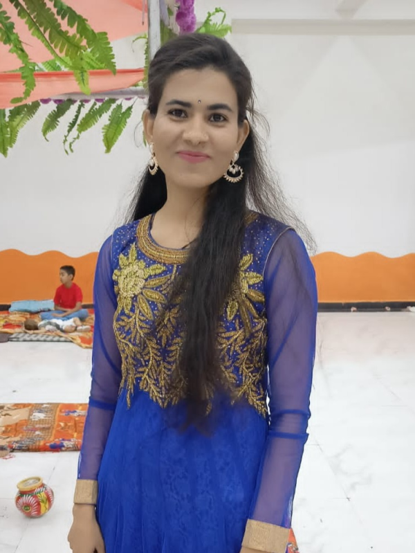 manorama tiwari profile photo