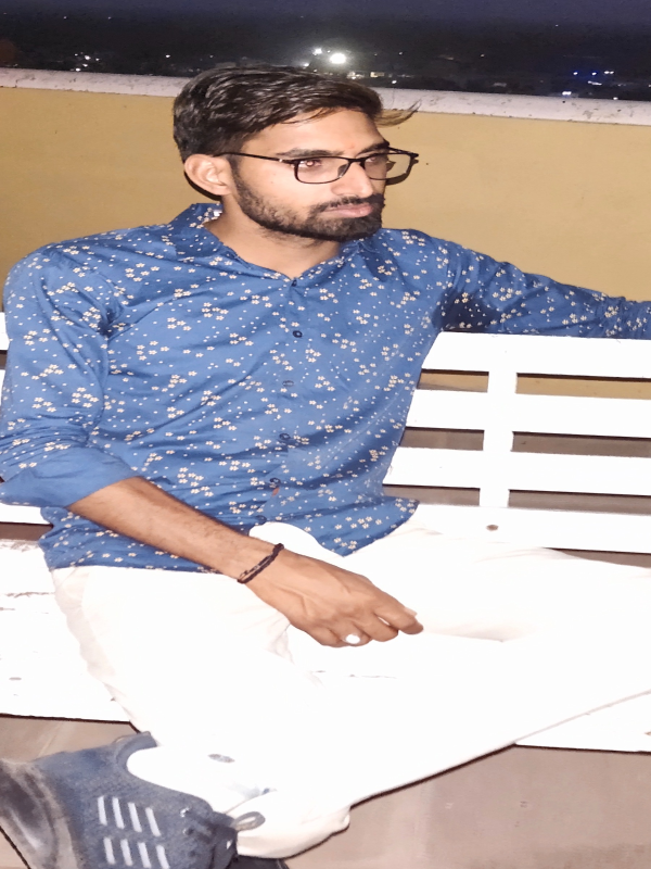 Om Sharma profile photo