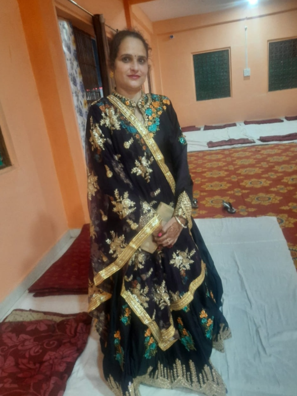 Meenakshi Dubey profile photo