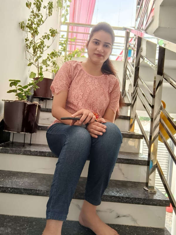 Shalini Tiwari profile photo