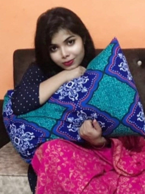 Ayushi Pandey profile photo