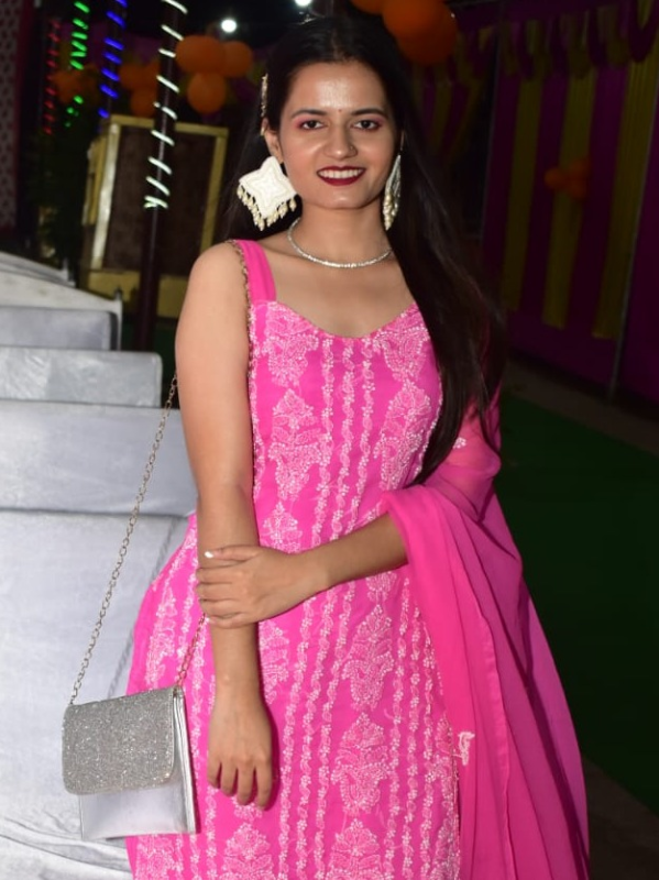 Somya Goswami profile photo