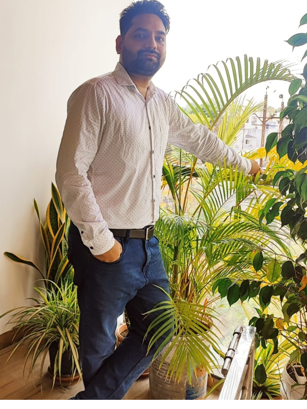 Akhilesh Pandit profile photo