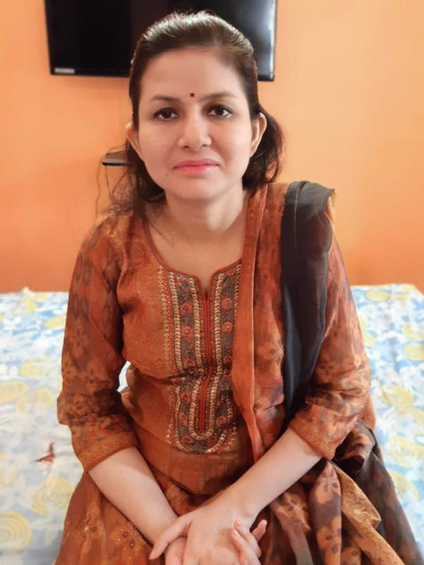 Ayushi Dubey profile photo