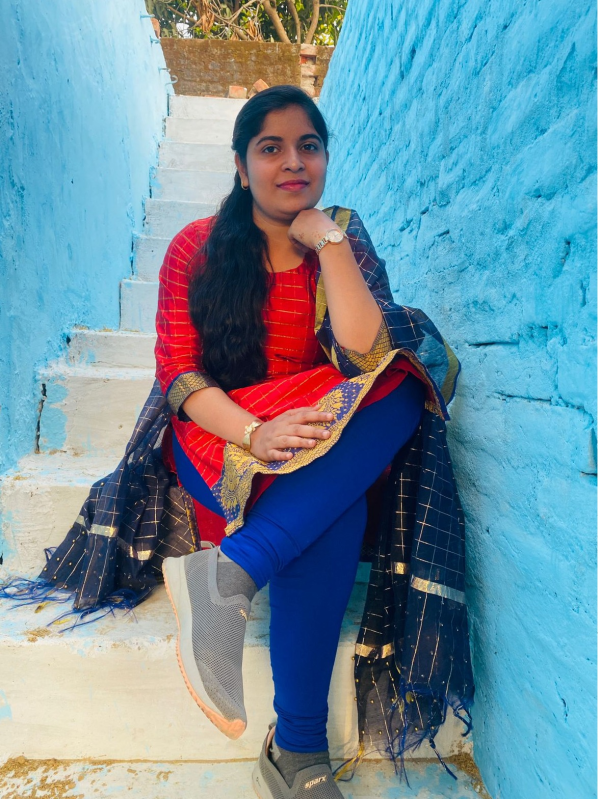 Sonam Tiwari profile photo