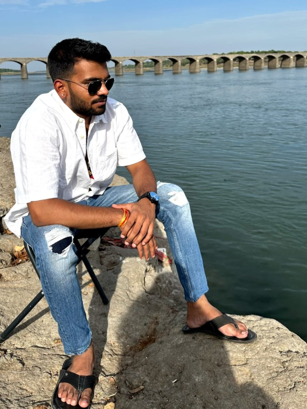 Kushagra Dube profile photo