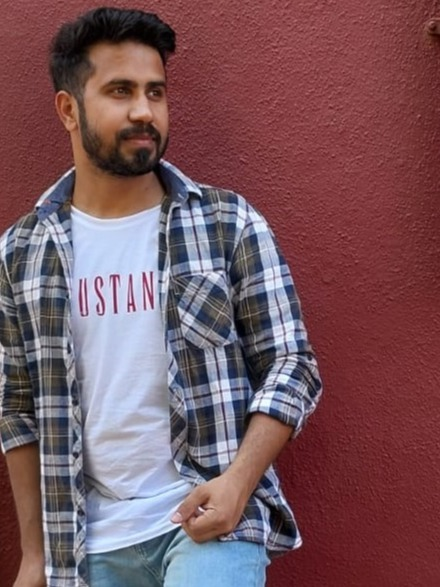 Rohil pathak profile photo