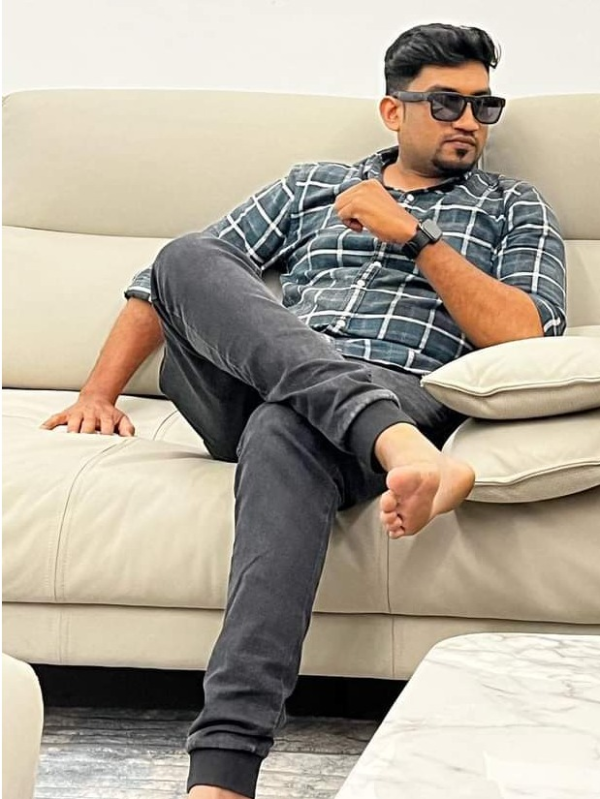 Prateek Tiwari profile photo