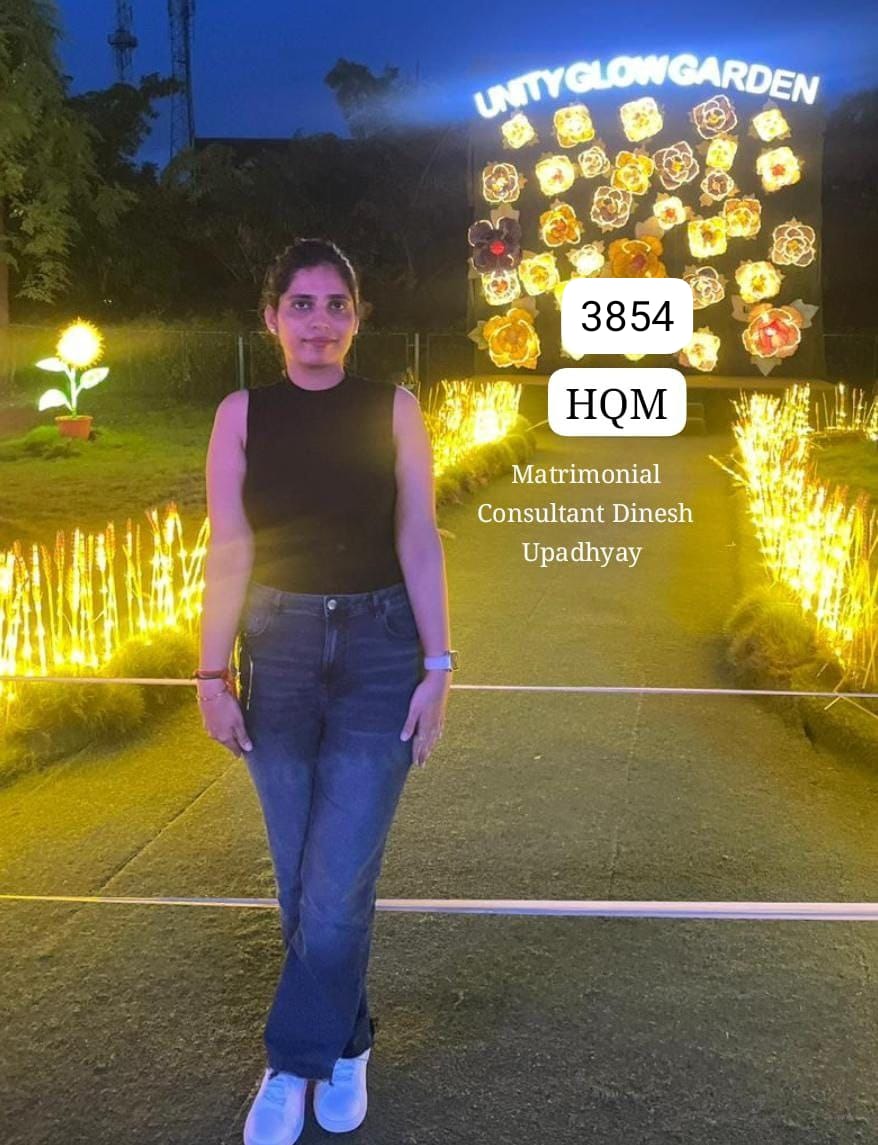 Nupur Tiwari profile photo