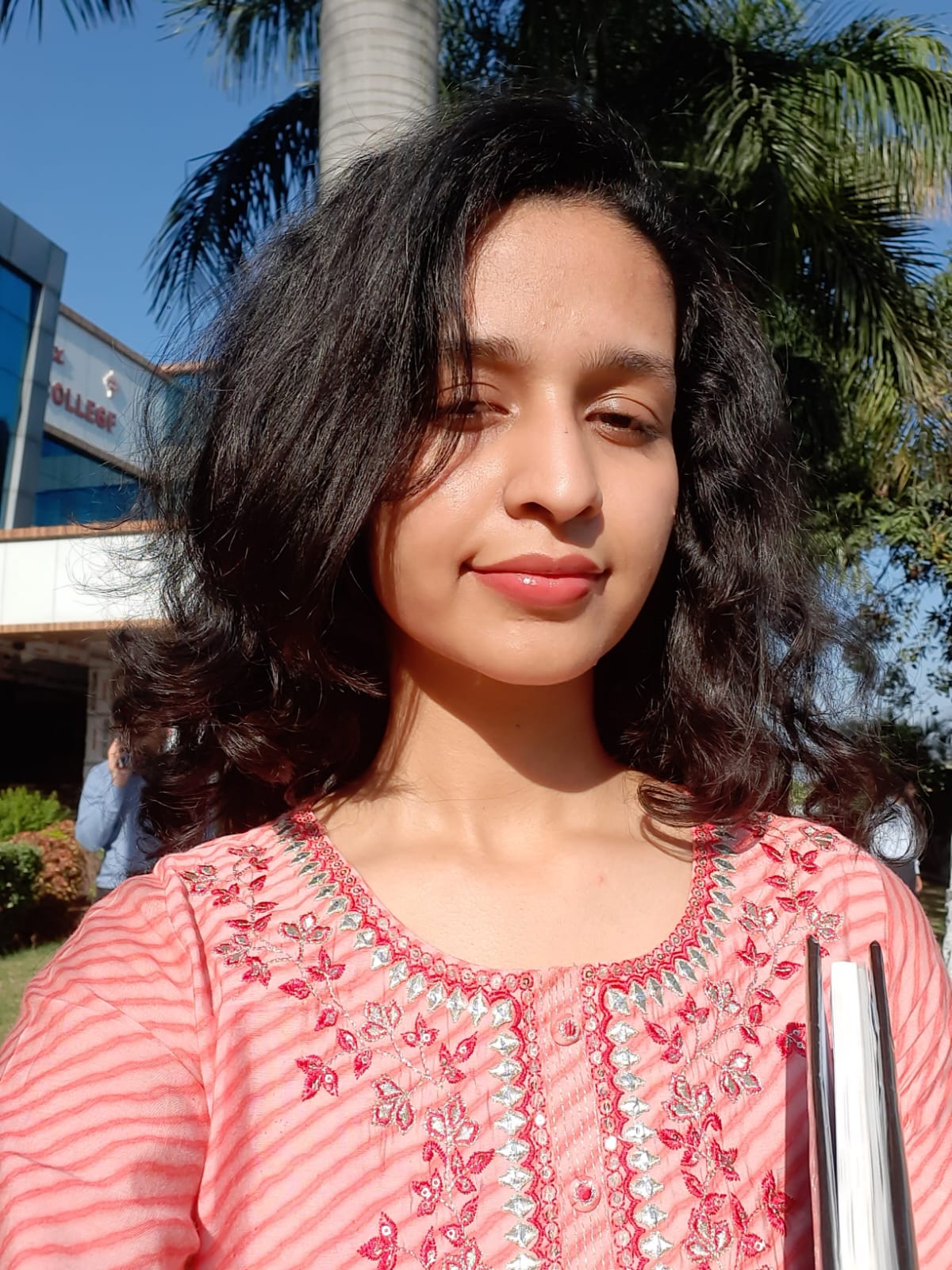 Shatakshi Dubey profile photo