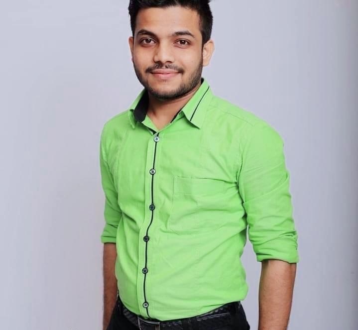 Nikhil Tiwari profile photo