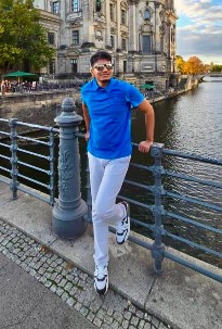 Yash tiwari profile photo